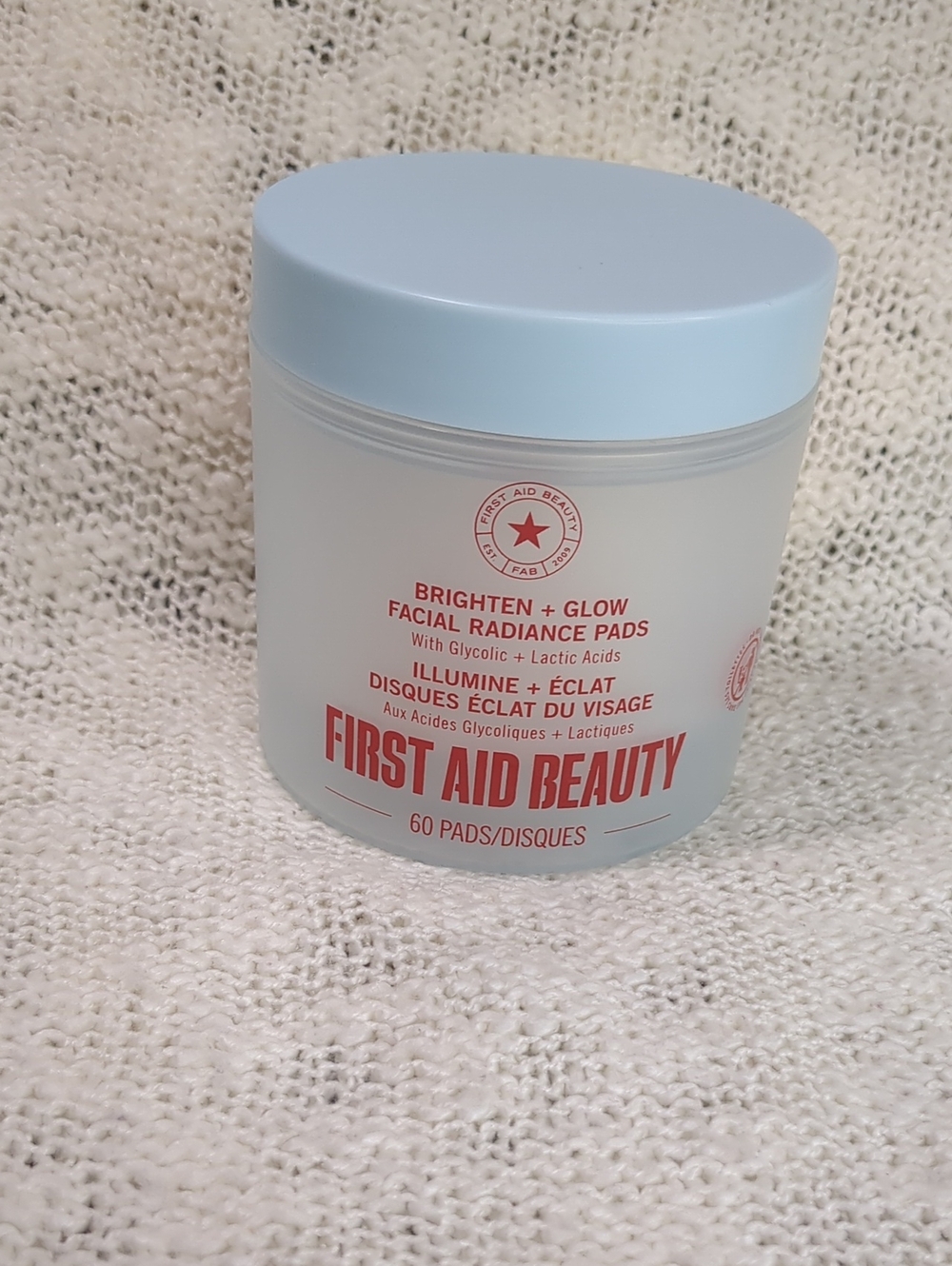 First Aid Beauty Brighten+Glow Facial Radiance Pads with Glycolic+ , 60 pads